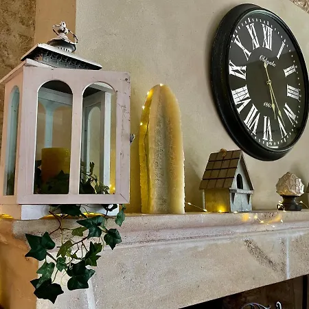 Guest house La Naomath - Maison D'hotes, Insolite & Nonant