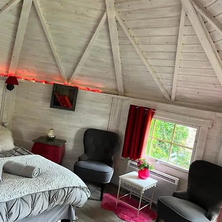 Guest house La Naomath - Maison D'hotes, Insolite & 3*