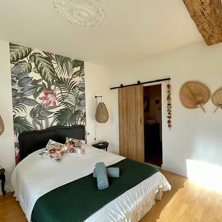 Guest house La Naomath - Maison D'hotes, Insolite &