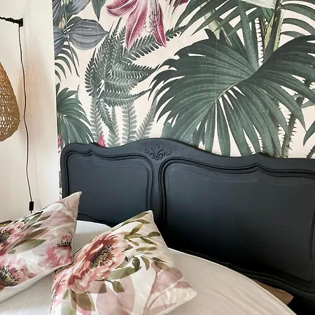 La Naomath - Maison D'hotes, Insolite & Guest house