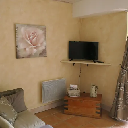 La Naomath - Maison D'hotes, Insolite & Nonant