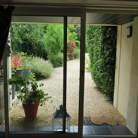 Guest house La Naomath - Maison D'hotes, Insolite & Nonant