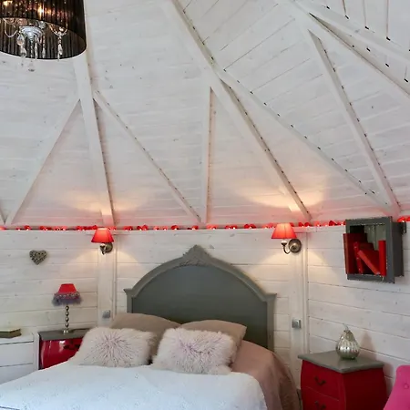 La Naomath - Maison D'hotes, Insolite & Guest house Nonant