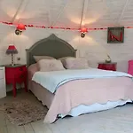 ゲストハウス La Naomath - Maison D'hotes, Insolite &