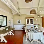 ゲストハウス La Naomath - Maison D'hotes, Insolite & Nonant