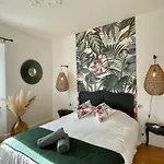 ゲストハウス La Naomath - Maison D'hotes, Insolite & Nonant