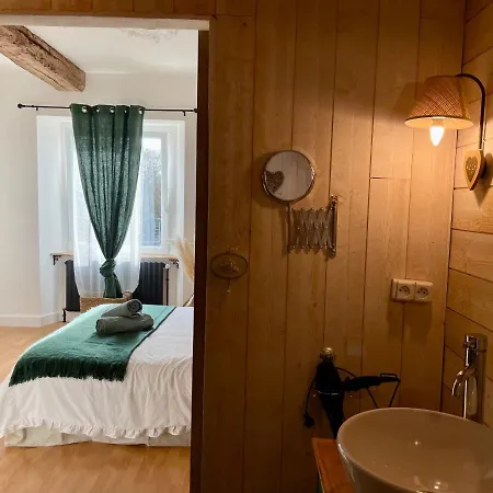 La Naomath - Maison D'hotes, Insolite & Nonant