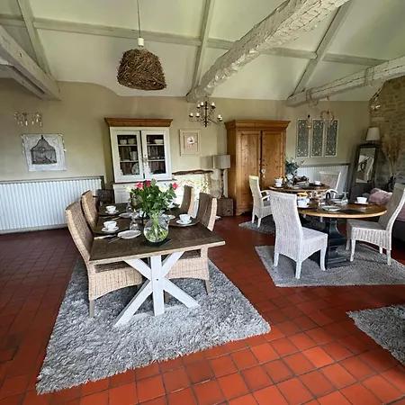 La Naomath - Maison D'hotes, Insolite &