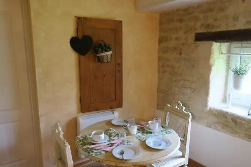 Guest house La Naomath - Maison D'hotes, Insolite &