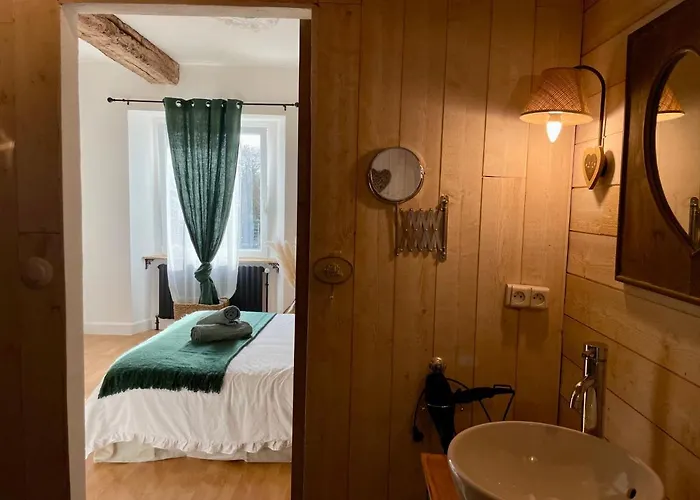 La Naomath - Maison D'hotes, Insolite & Nonant