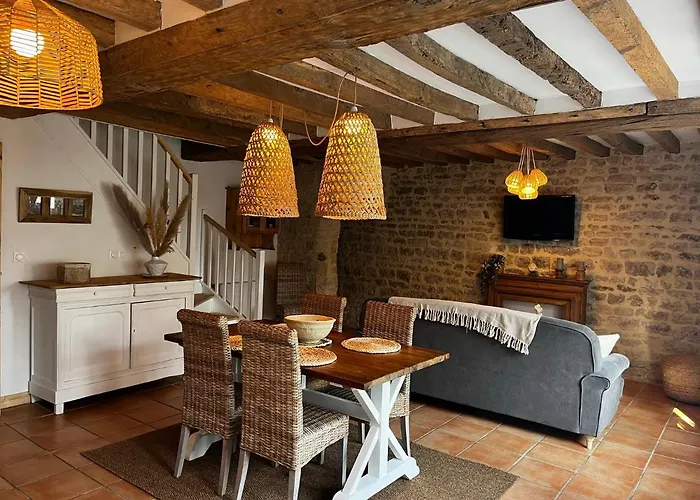 Guest house La Naomath - Maison D'hotes, Insolite & Nonant