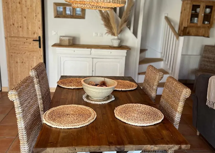 Guest house La Naomath - Maison D'hotes, Insolite & 3*